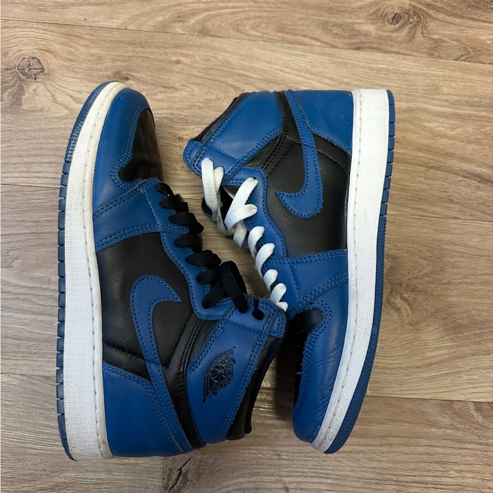 Jordan 1s, Marina Blue